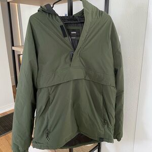Pull&Bear Men's Olive Windbreaker